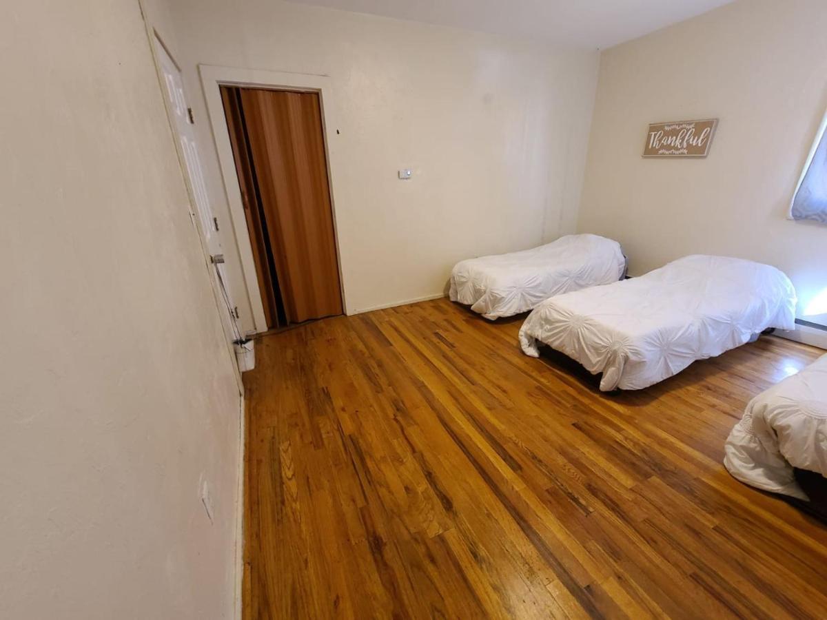 182 Bedrooms Near Fenway & Dowtown Бостон Экстерьер фото