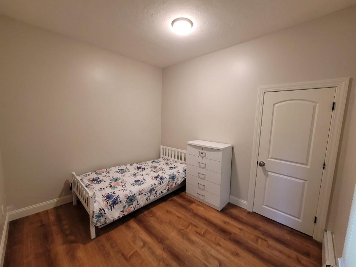 182 Bedrooms Near Fenway & Dowtown Бостон Экстерьер фото